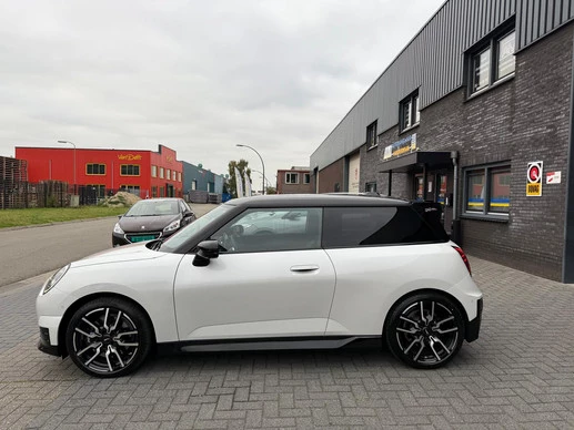 MINI Electric - Afbeelding 9 van 30