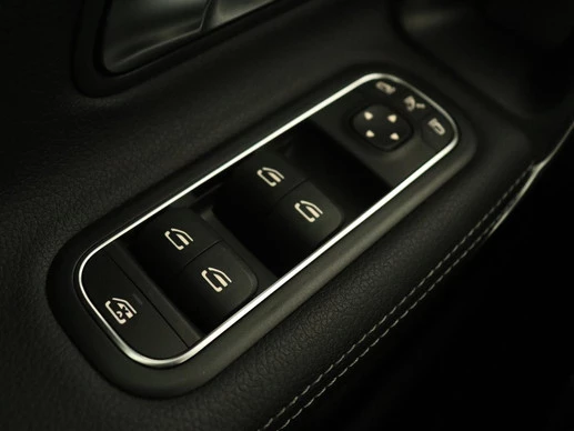 Mercedes-Benz A-Klasse - Afbeelding 14 van 30