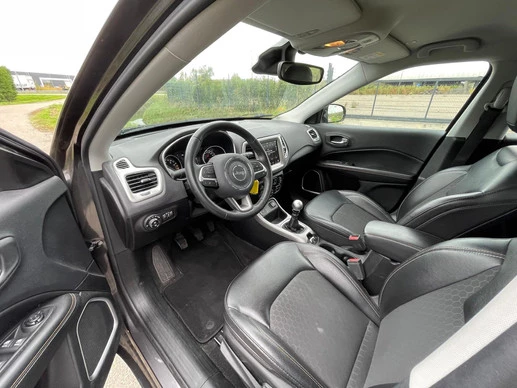 Jeep Compass - Afbeelding 10 van 30