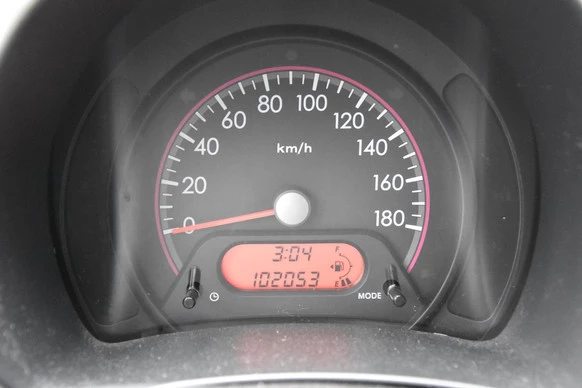 Suzuki Alto - Afbeelding 7 van 15