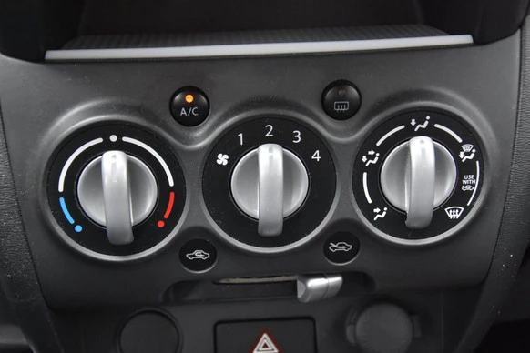 Suzuki Alto - Afbeelding 9 van 15