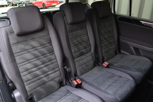 Volkswagen Touran - Afbeelding 16 van 30