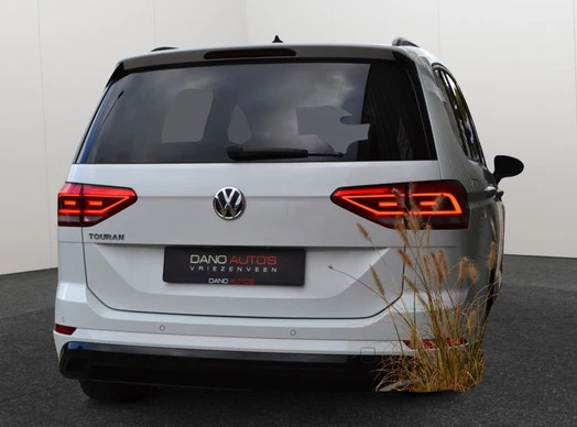 Volkswagen Touran - Afbeelding 18 van 30