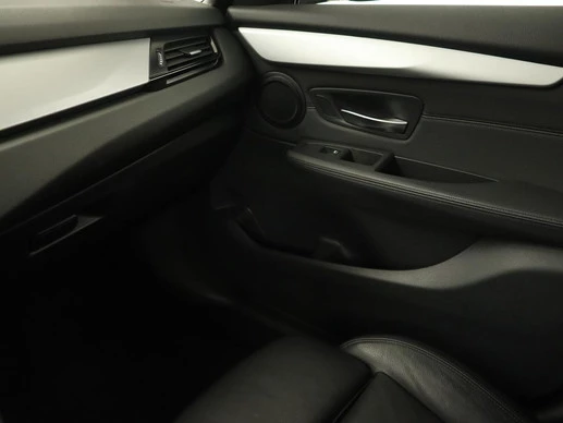 BMW 2 Serie - Afbeelding 25 van 30