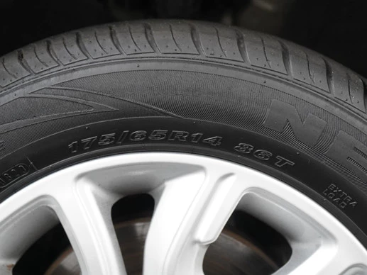 Kia Picanto - Afbeelding 28 van 30
