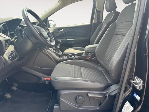 Ford Kuga - Afbeelding 10 van 30