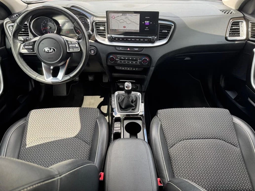 Kia XCeed - Afbeelding 23 van 30