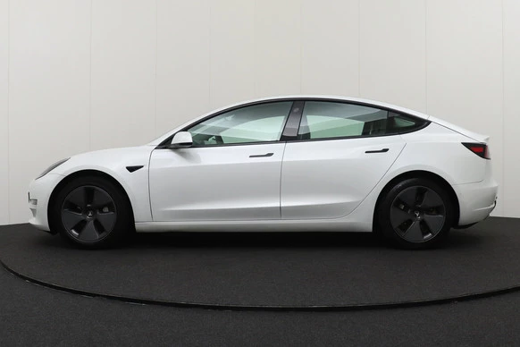 Tesla Model 3 - Afbeelding 5 van 24