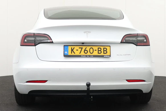 Tesla Model 3 - Afbeelding 4 van 30