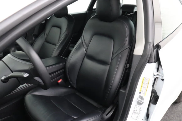 Tesla Model 3 - Afbeelding 9 van 30