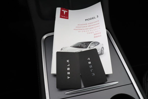 Tesla Model 3 - Afbeelding 30 van 30