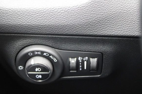 Jeep Compass - Afbeelding 25 van 30