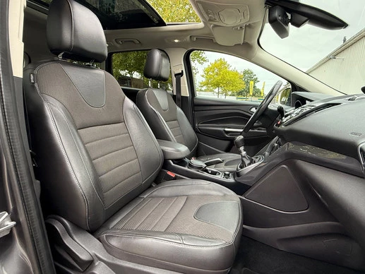 Ford Kuga - Afbeelding 10 van 30