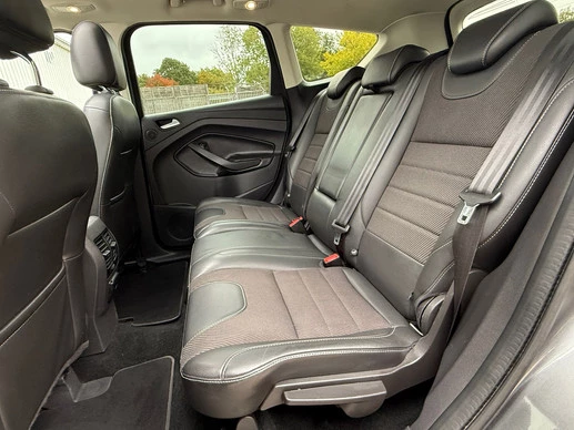 Ford Kuga - Afbeelding 11 van 30