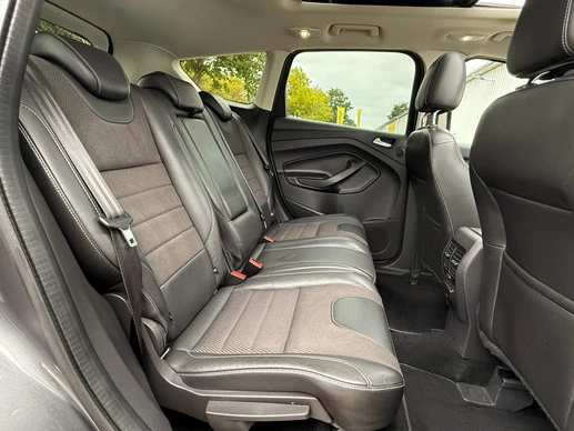 Ford Kuga - Afbeelding 12 van 30