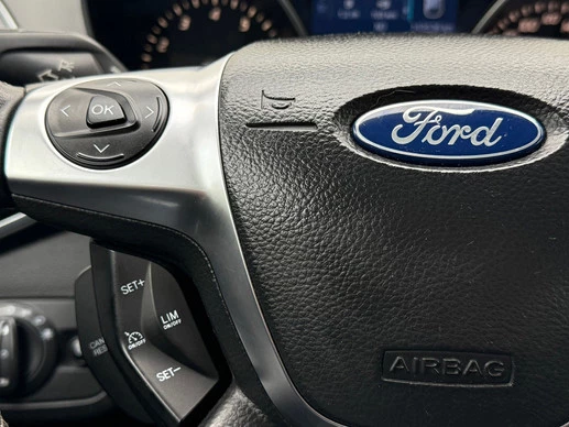 Ford Kuga - Afbeelding 23 van 30