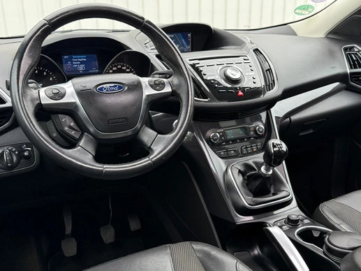 Ford Kuga - Afbeelding 29 van 30