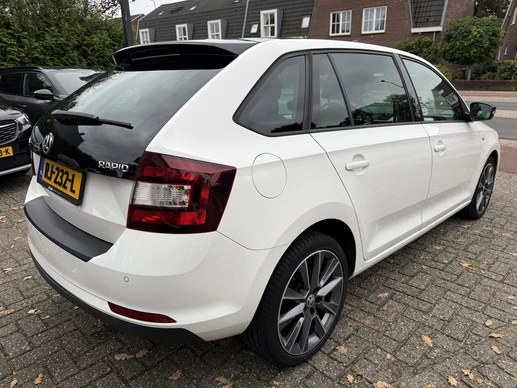 Škoda Rapid - Afbeelding 6 van 30