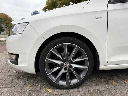 Škoda Rapid - Afbeelding 24 van 30