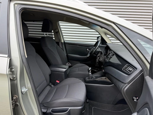 Kia Carens - Afbeelding 7 van 15