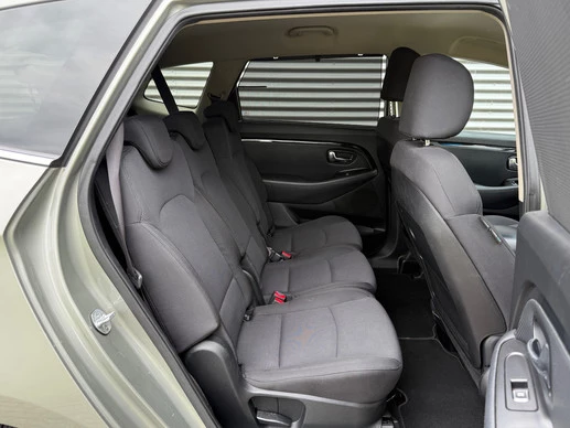 Kia Carens - Afbeelding 8 van 15