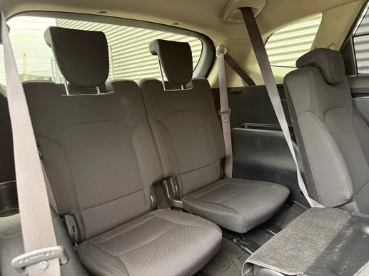 Kia Carens - Afbeelding 9 van 15