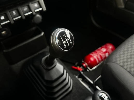 Suzuki Jimny - Afbeelding 17 van 25