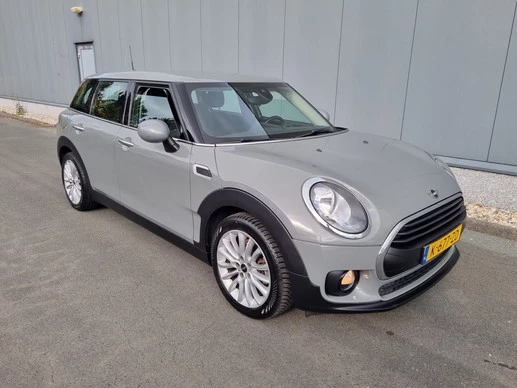 MINI Clubman - Afbeelding 1 van 30