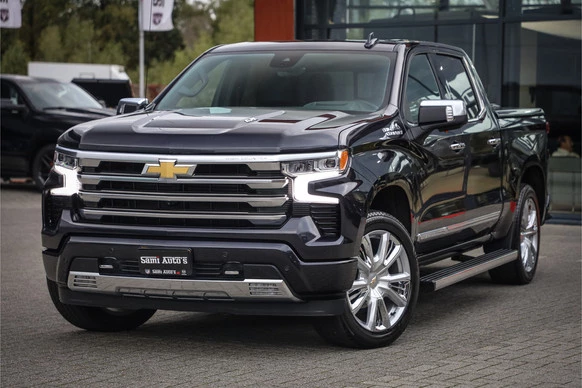 Chevrolet Silverado - Afbeelding 1 van 30