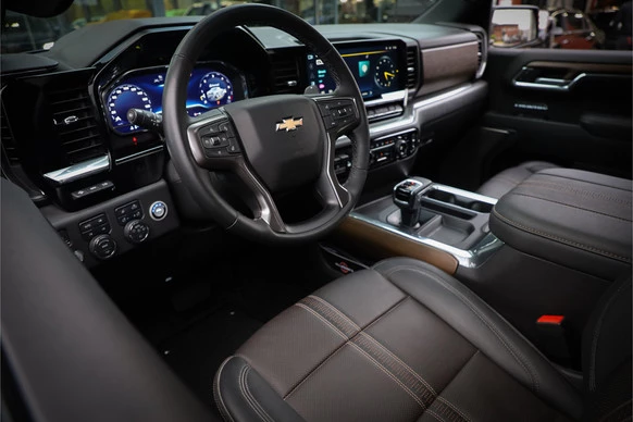 Chevrolet Silverado - Afbeelding 3 van 30