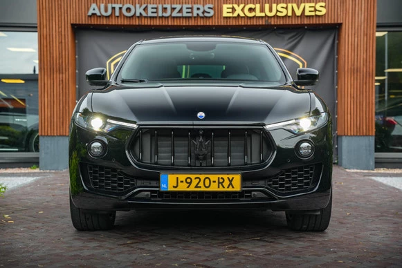 Maserati Levante - Afbeelding 3 van 30