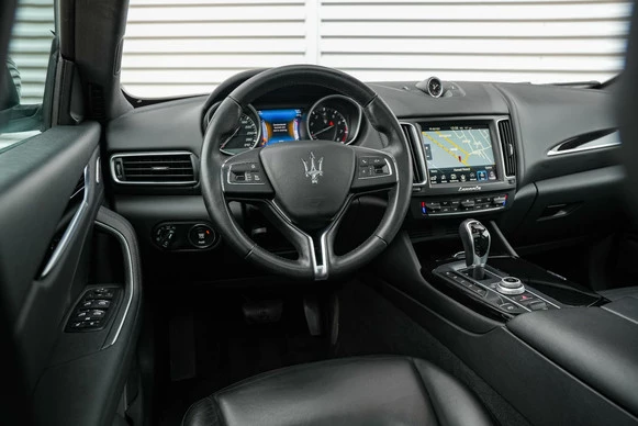 Maserati Levante - Afbeelding 4 van 30