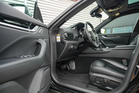 Maserati Levante - Afbeelding 6 van 30