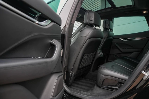 Maserati Levante - Afbeelding 10 van 30