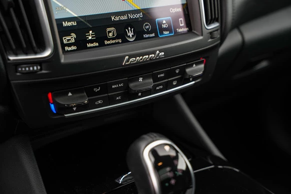 Maserati Levante - Afbeelding 16 van 30