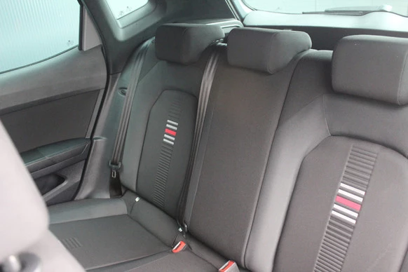 SEAT Arona - Afbeelding 18 van 30