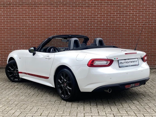 Fiat 124 Spider - Afbeelding 5 van 30