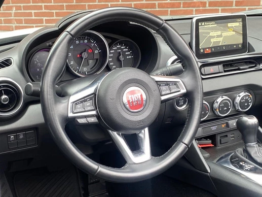 Fiat 124 Spider - Afbeelding 10 van 30