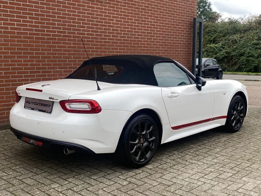 Fiat 124 Spider - Afbeelding 24 van 30