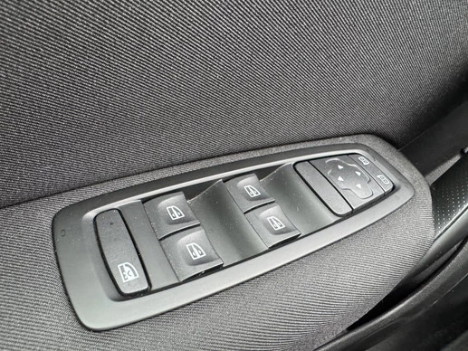Renault Mégane - Afbeelding 13 van 17