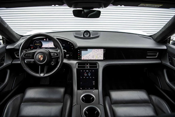 Porsche Taycan - Afbeelding 16 van 30