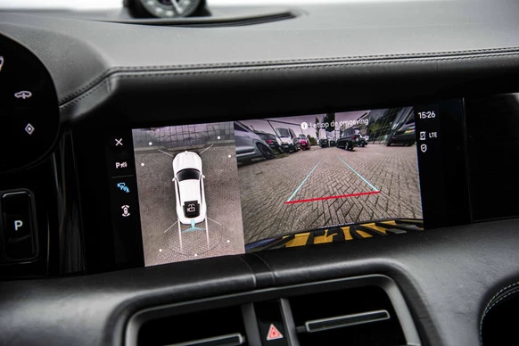 Porsche Taycan - Afbeelding 18 van 30