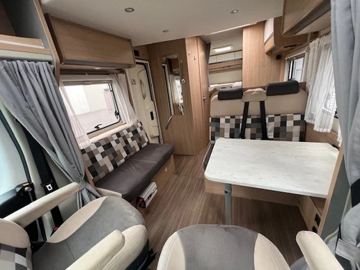 Fiat Sunlight T 67 Capron Euro 6 - Afbeelding 10 van 26