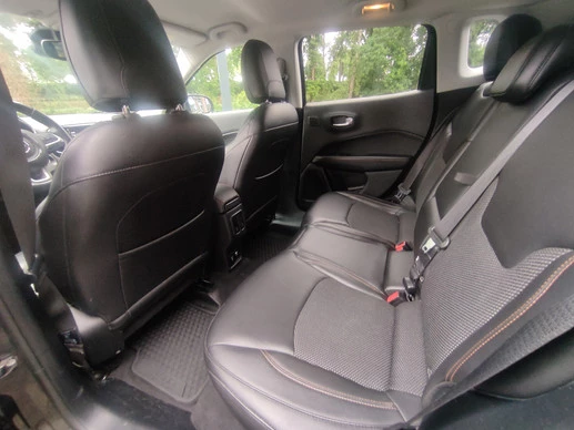 Jeep Compass - Afbeelding 25 van 30