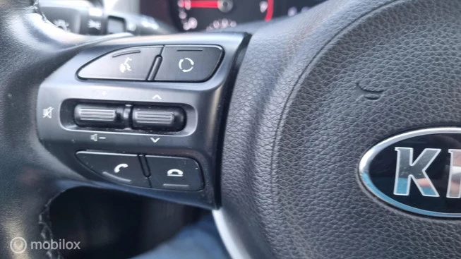 Kia Rio - Afbeelding 14 van 23