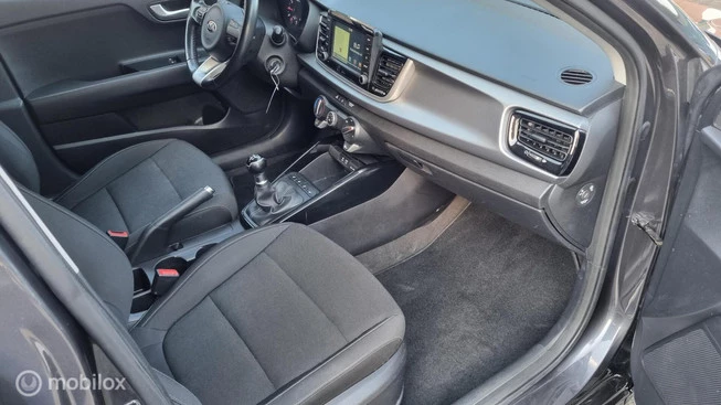Kia Rio - Afbeelding 21 van 23