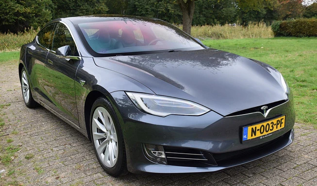 Tesla Model S - Afbeelding 7 van 30