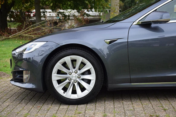 Tesla Model S - Afbeelding 9 van 30