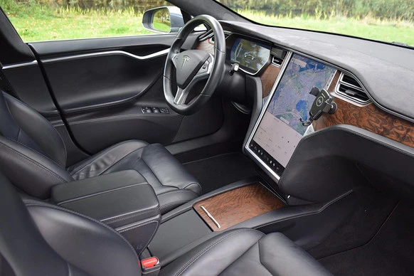 Tesla Model S - Afbeelding 19 van 30