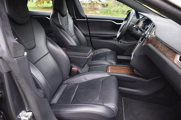 Tesla Model S - Afbeelding 20 van 30